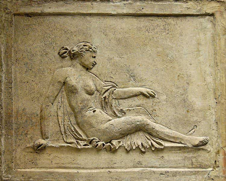 Figure féminine dénudée à demi-allongée, probablement Vénus