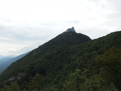 Montée à la Dent du Chat (Savoie)
